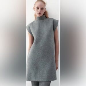 Elegant Gray Sleeveless Dress